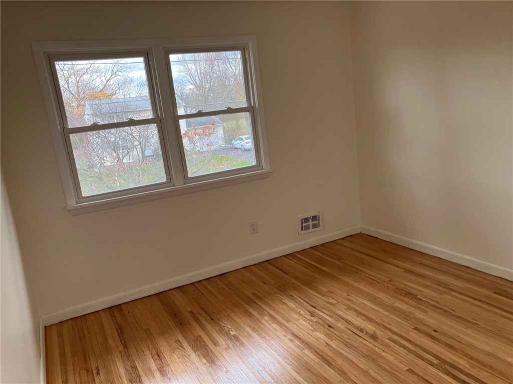 11 Deer Run Rochester, NY 14623 - Photo 16 of 29