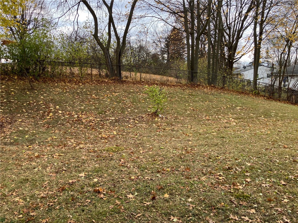 11 Deer Run Rochester, NY 14623 - Photo 6 of 29
Fully fenced in rear yard. Forever wild view.