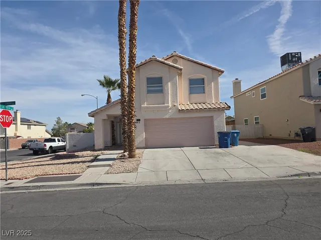 $1,600 | 5402 Night Swim Lane, Las Vegas, NV 89113