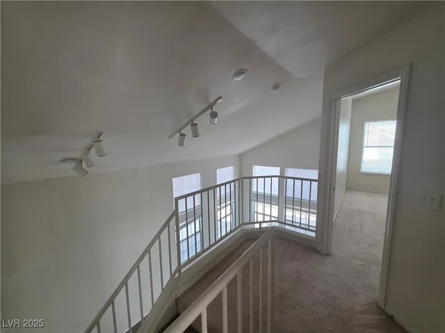 $1,600 | 5402 Night Swim Lane, Las Vegas, NV 89113