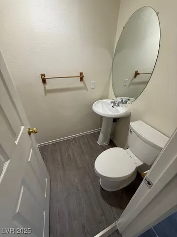 $1,600 | 5402 Night Swim Lane, Las Vegas, NV 89113