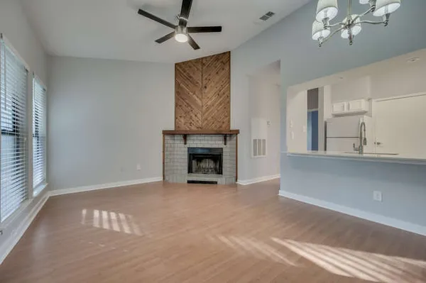 $299,999 | 2901 San Jacinto Boulevard, Unit 306, Austin, TX 78705