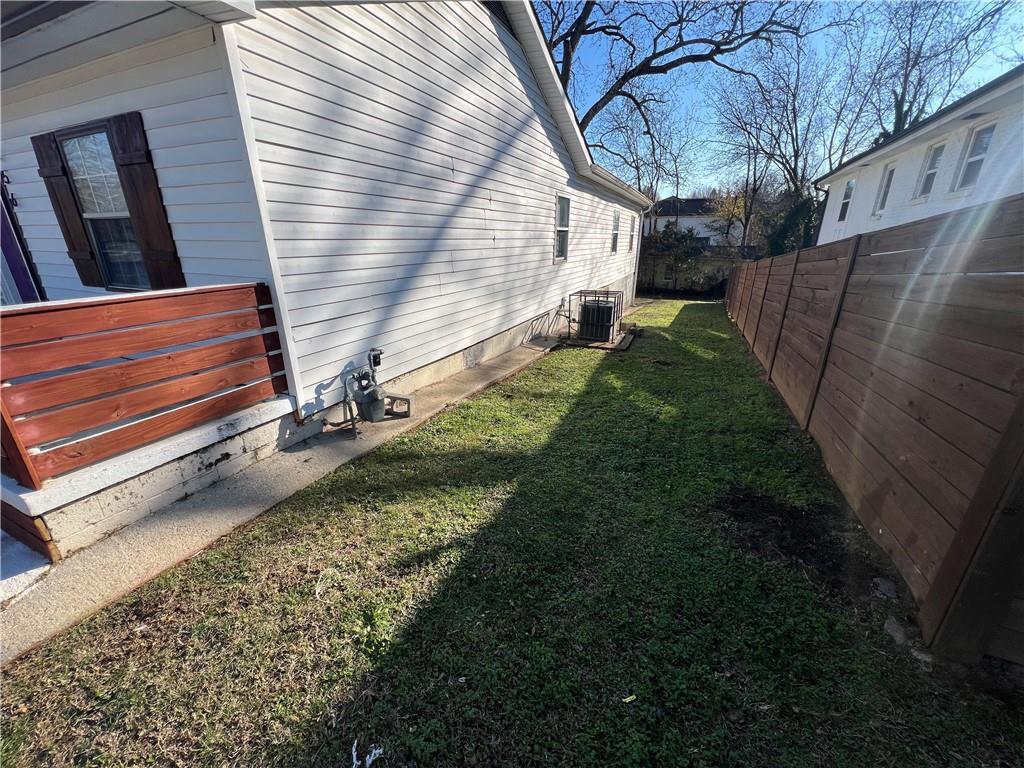 856 Beckwith Street Southwest Atlanta, GA 30314 - Photo 2 of 19 a view of backyard with cabin
