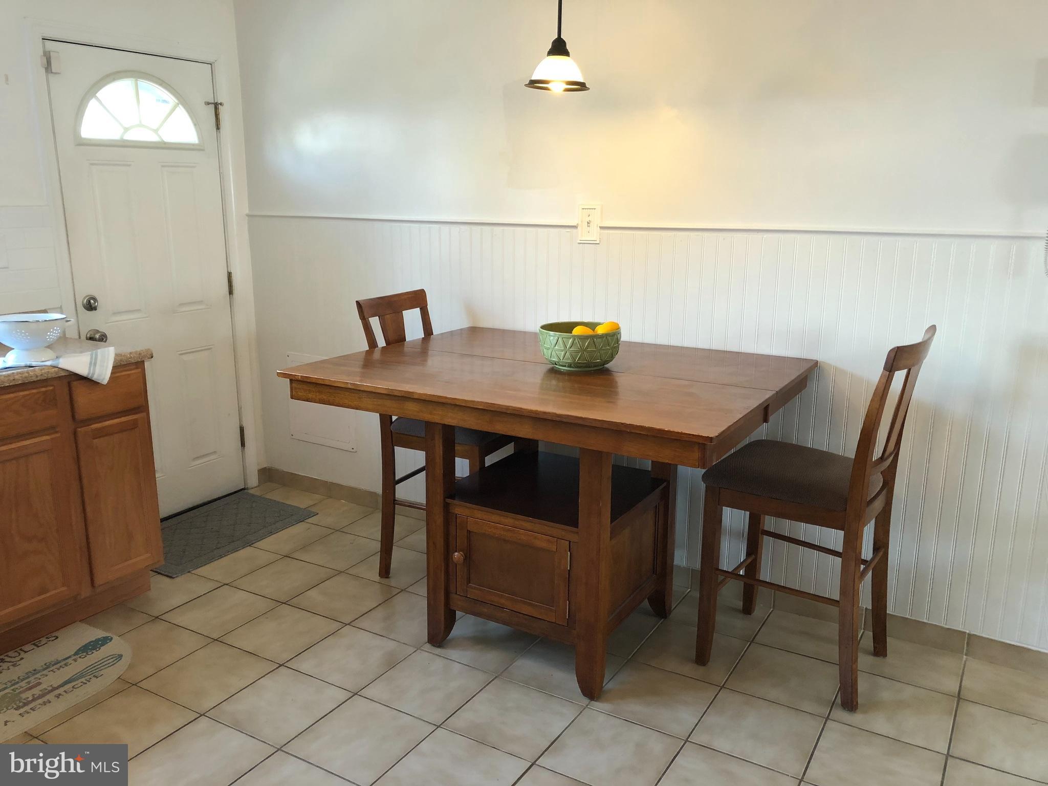 303 North Hammonds Ferry Road Linthicum Heights, MD 21090 - Photo 16 of 30 Kitchen