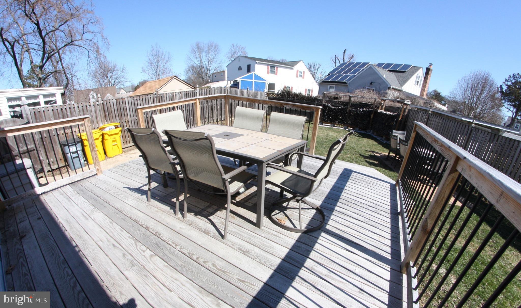 303 North Hammonds Ferry Road Linthicum Heights, MD 21090 - Photo 27 of 30 Exterior (Rear)