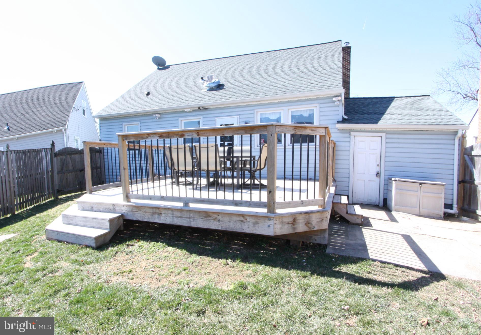 303 North Hammonds Ferry Road Linthicum Heights, MD 21090 - Photo 30 of 30 Exterior (Rear)