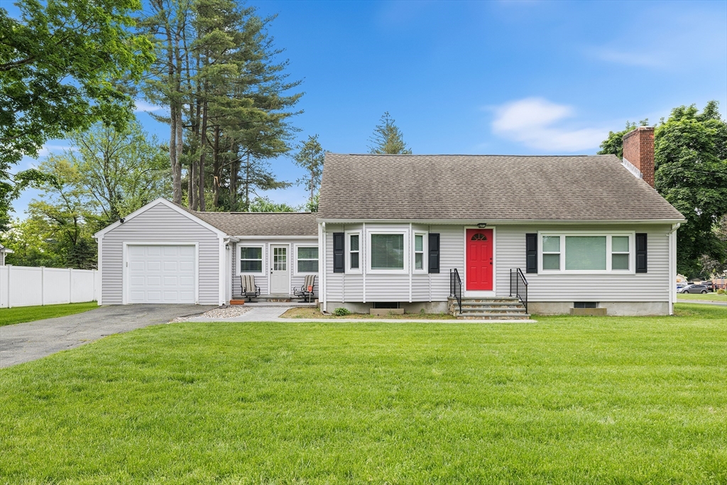 24 Pearl Lane Springfield, MA 01129 - Photo 1 of 41