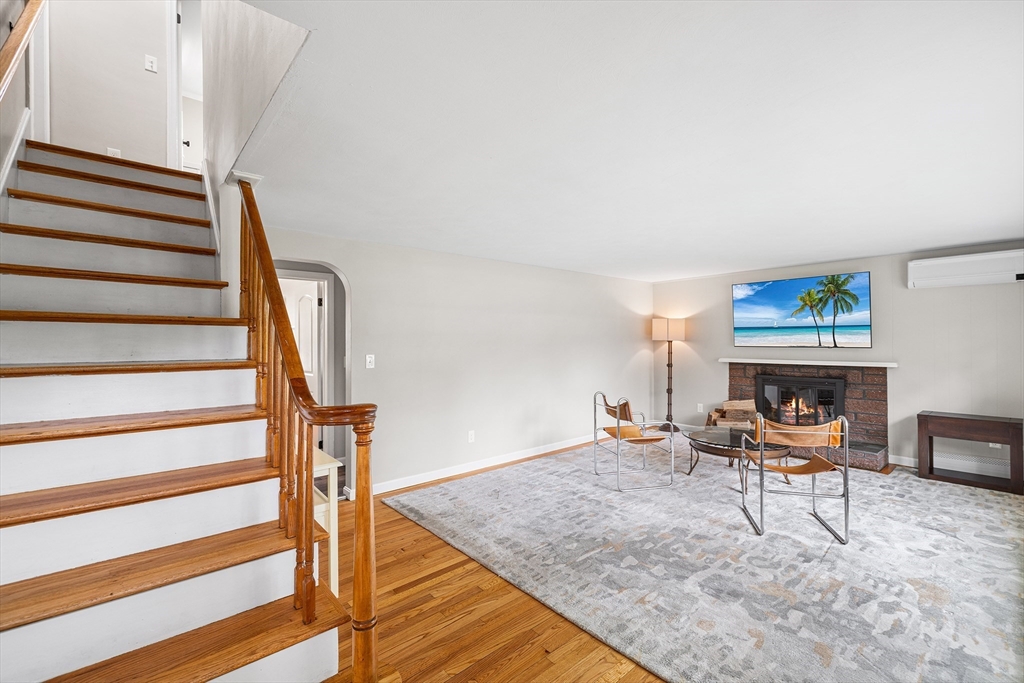 24 Pearl Lane Springfield, MA 01129 - Photo 18 of 41