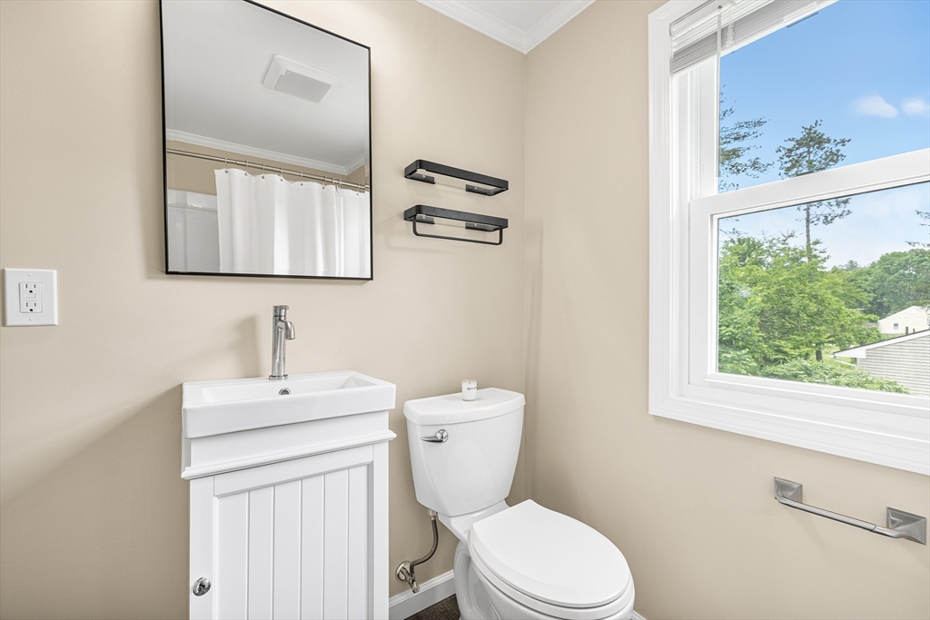 24 Pearl Lane Springfield, MA 01129 - Photo 22 of 41