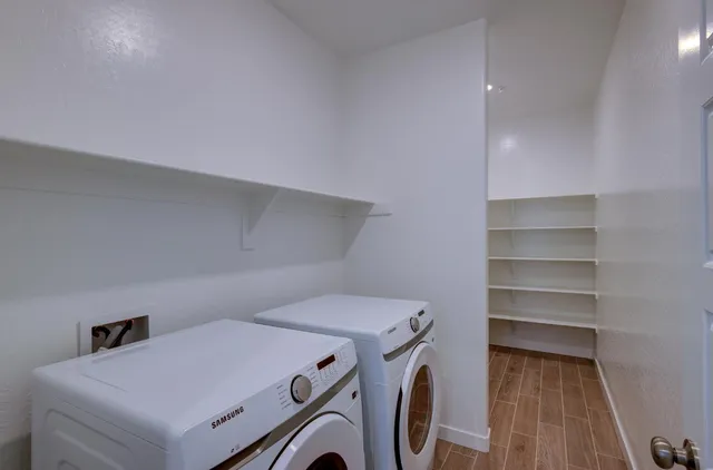 $2,600 | 905 Plum Tree Avenue, Clovis, CA 93619