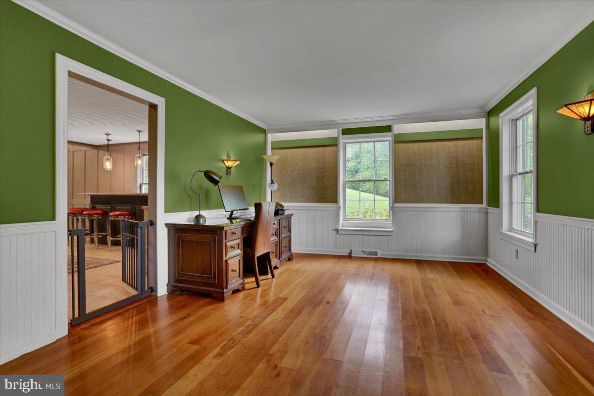 445 Reiff Road Oley, PA 19547 - Photo 19 of 100