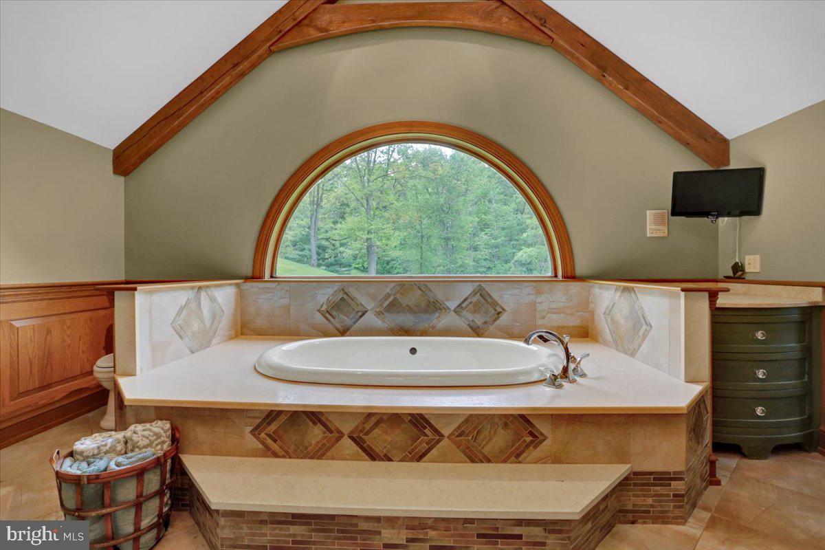 445 Reiff Road Oley, PA 19547 - Photo 39 of 100