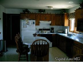 24659 Brookwood Hills Road Athens, IL 62613 - Photo 5 of 8 Gallery Image 5