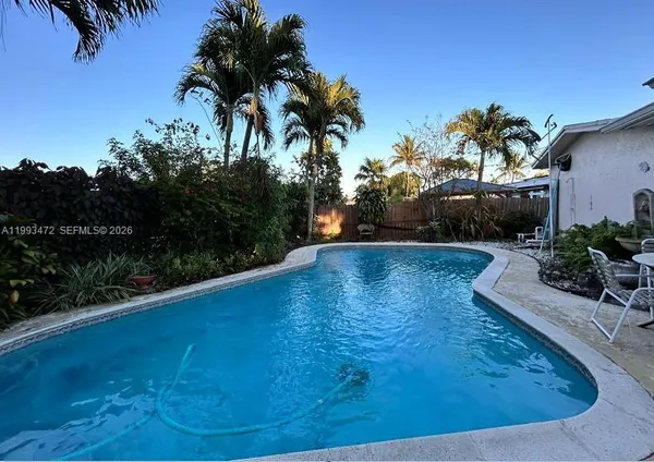 $1,000 | 6603 Southwest 10th Court, North Lauderdale, FL 33068