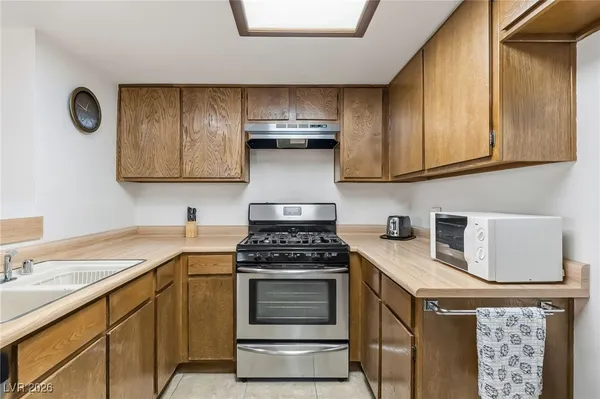 $149,900 | 3750 Desert Marina Drive, Unit 44, Laughlin, NV 89029
