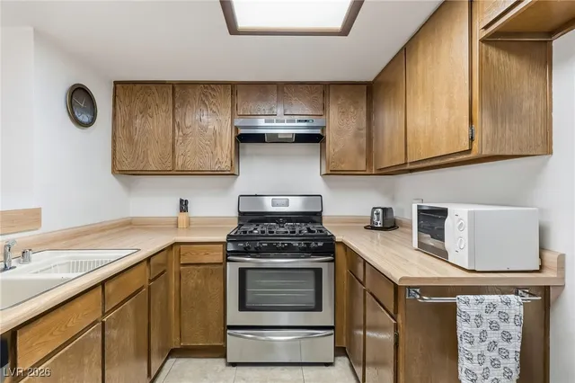 $155,000 | 3750 Desert Marina Drive, Unit 44, Laughlin, NV 89029