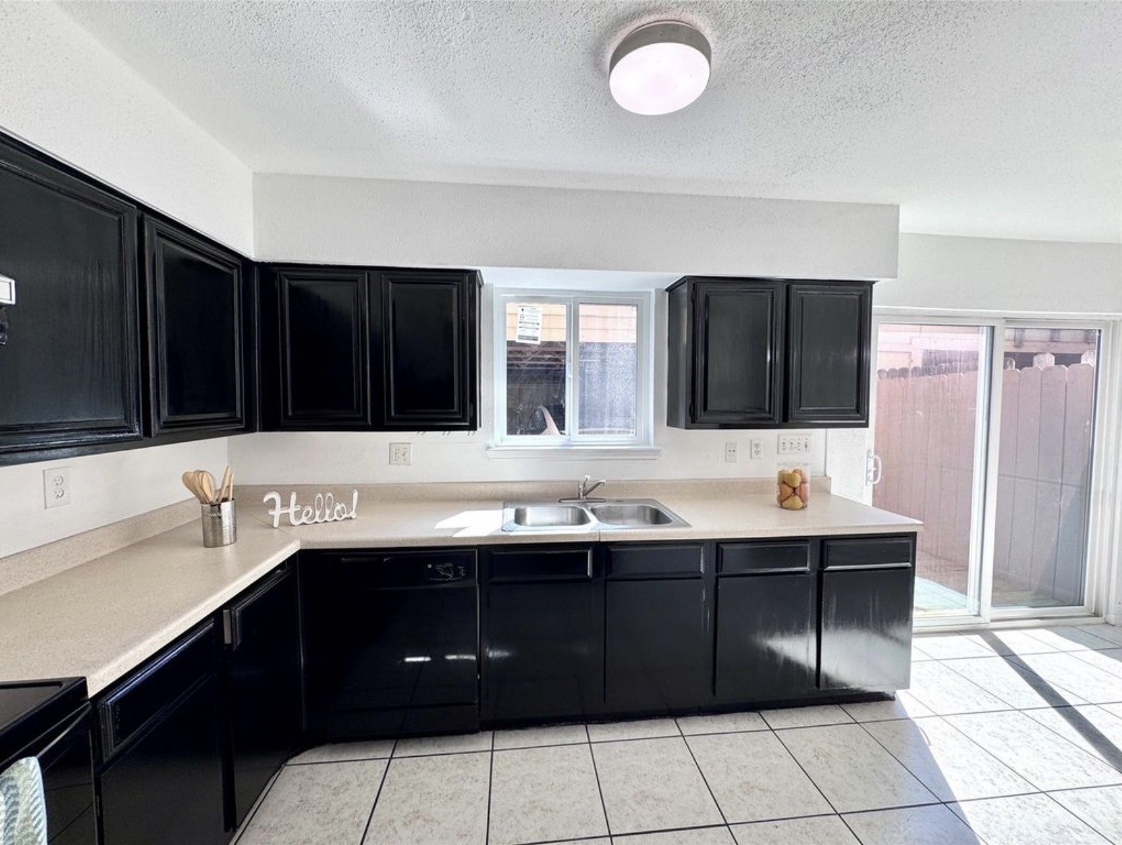 9901 Sharpcrest Street, Unit M6 Houston, TX 77036 - Photo 9 of 24