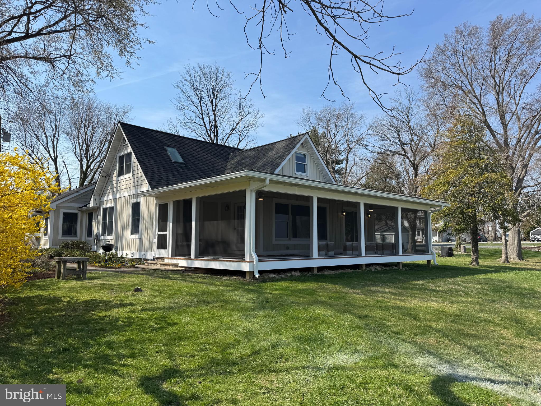 1268 Hayes Road Shady Side, MD 20764 - Photo 2 of 35 Rear View