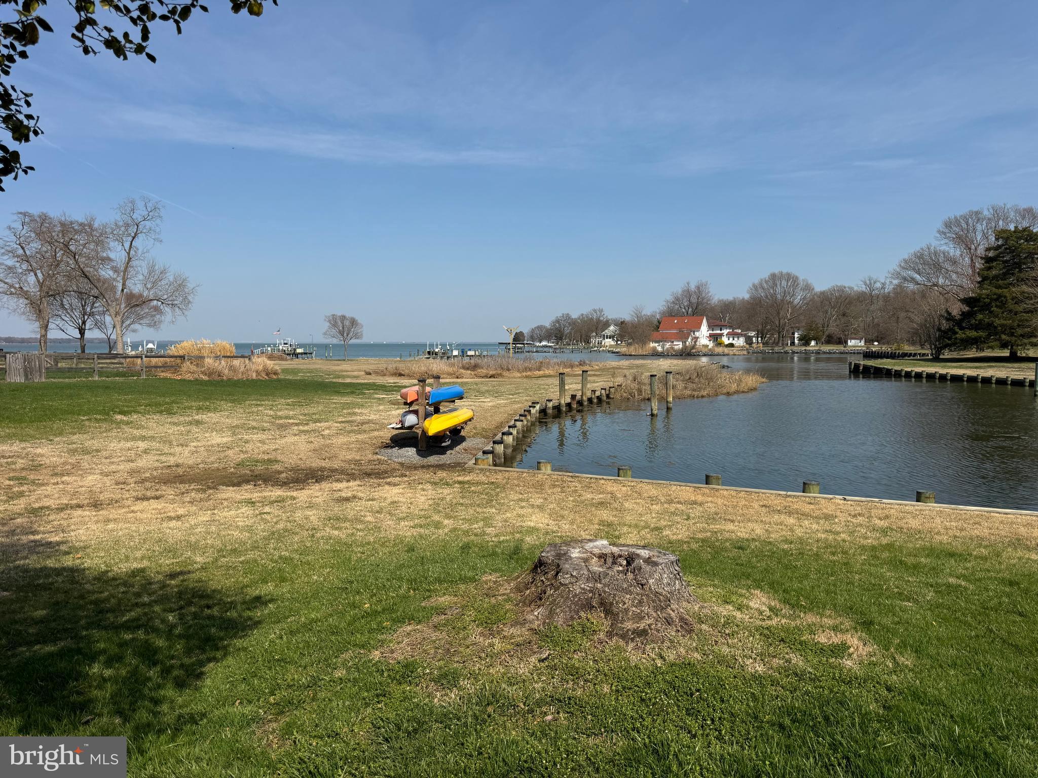 1268 Hayes Road Shady Side, MD 20764 - Photo 26 of 35 Kayak Rack