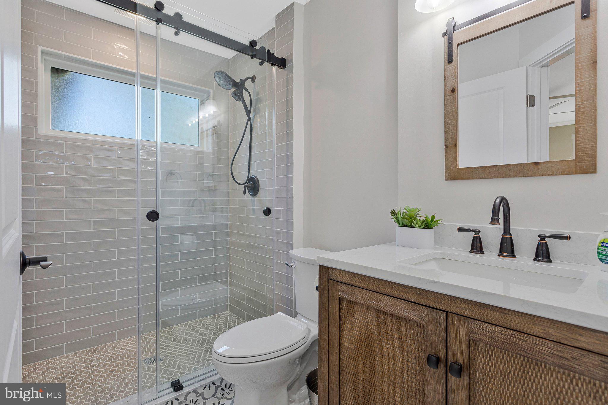 1268 Hayes Road Shady Side, MD 20764 - Photo 37 of 72 Hall Bathroom
