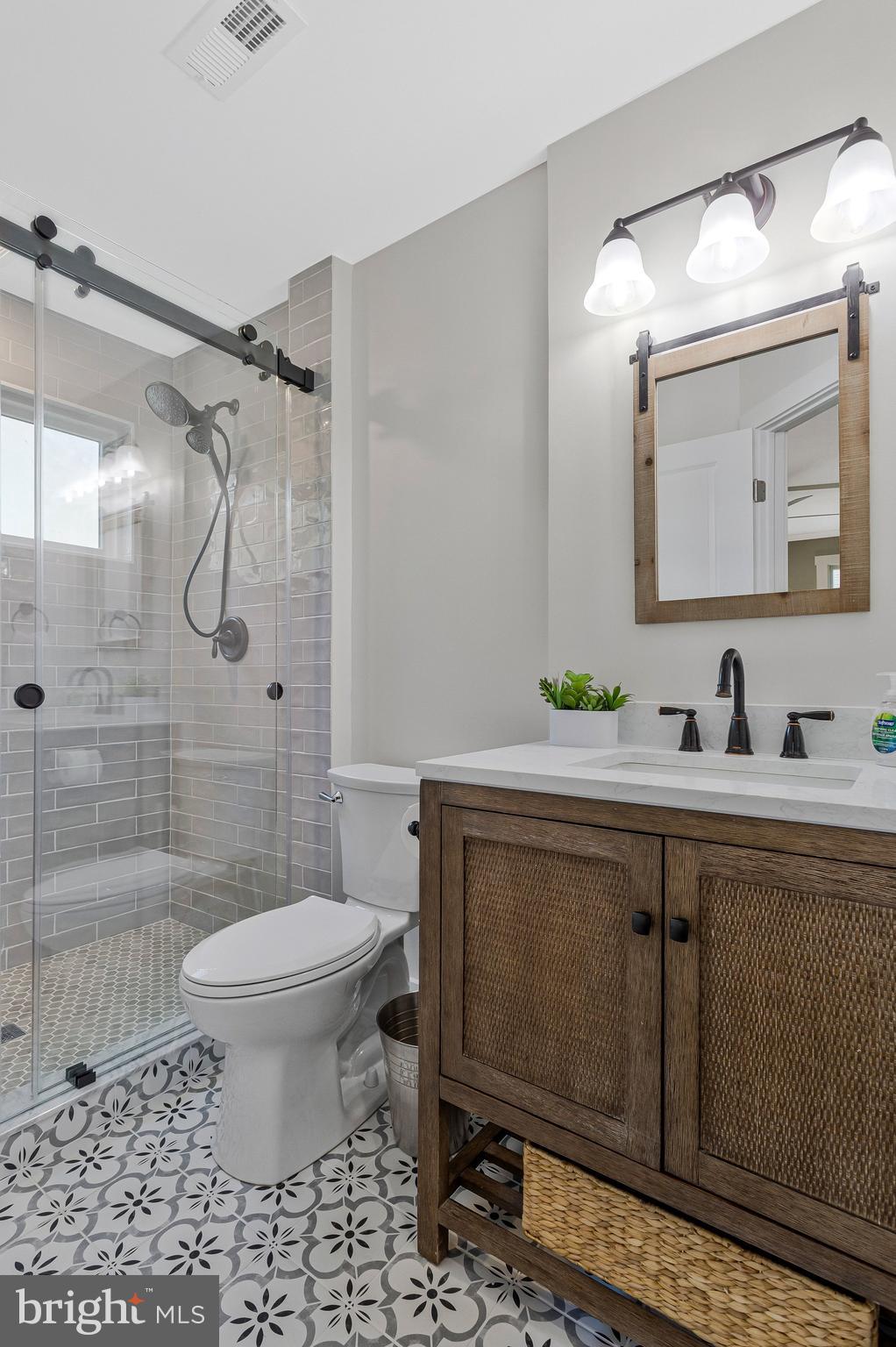 1268 Hayes Road Shady Side, MD 20764 - Photo 38 of 72 Hall Bathroom