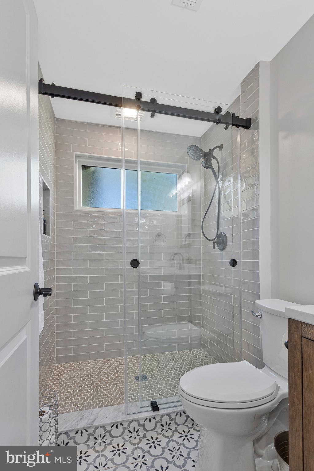 1268 Hayes Road Shady Side, MD 20764 - Photo 39 of 72 Hall Bathroom