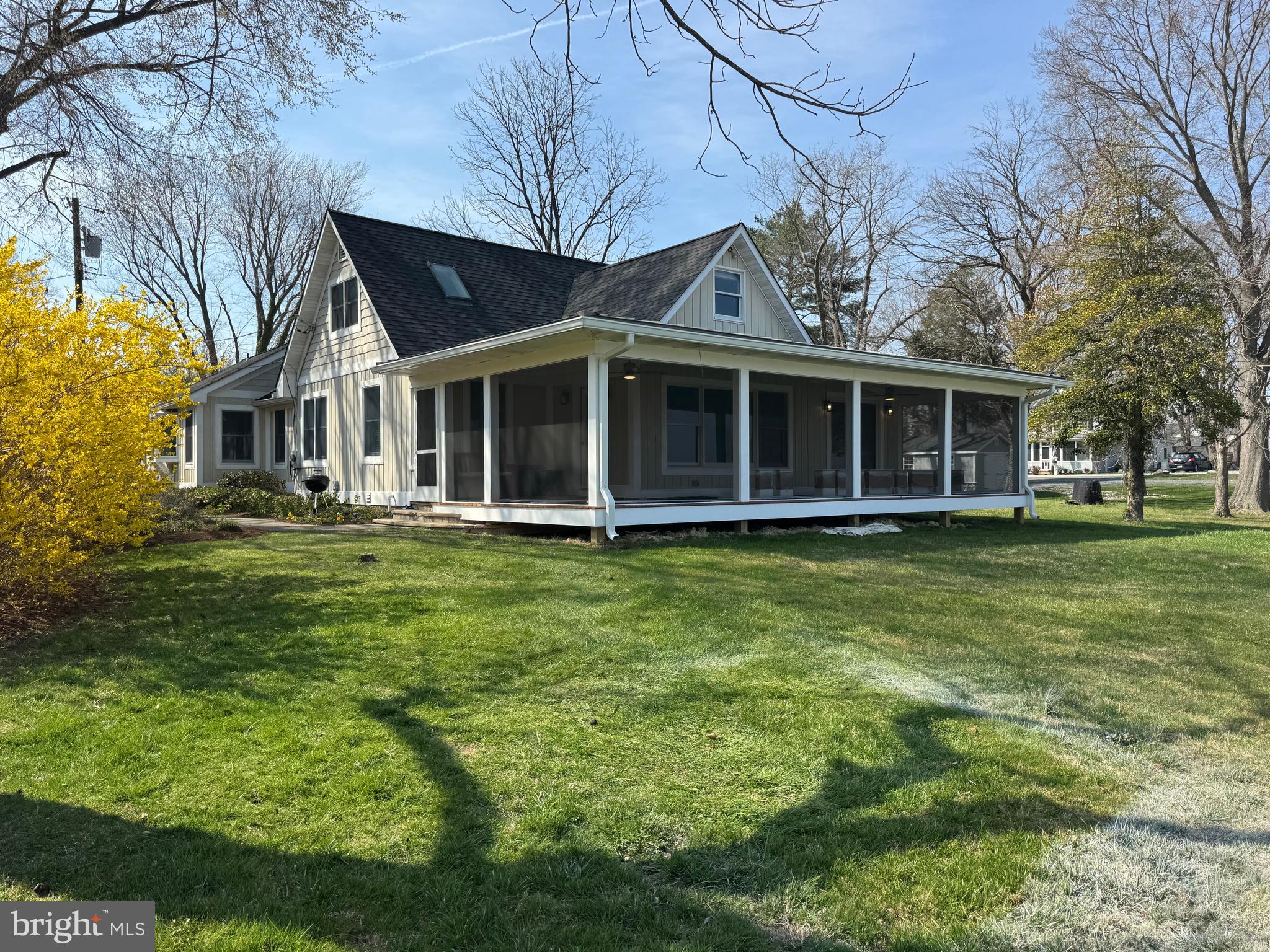 1268 Hayes Road Shady Side, MD 20764 - Photo 4 of 35 Rear View