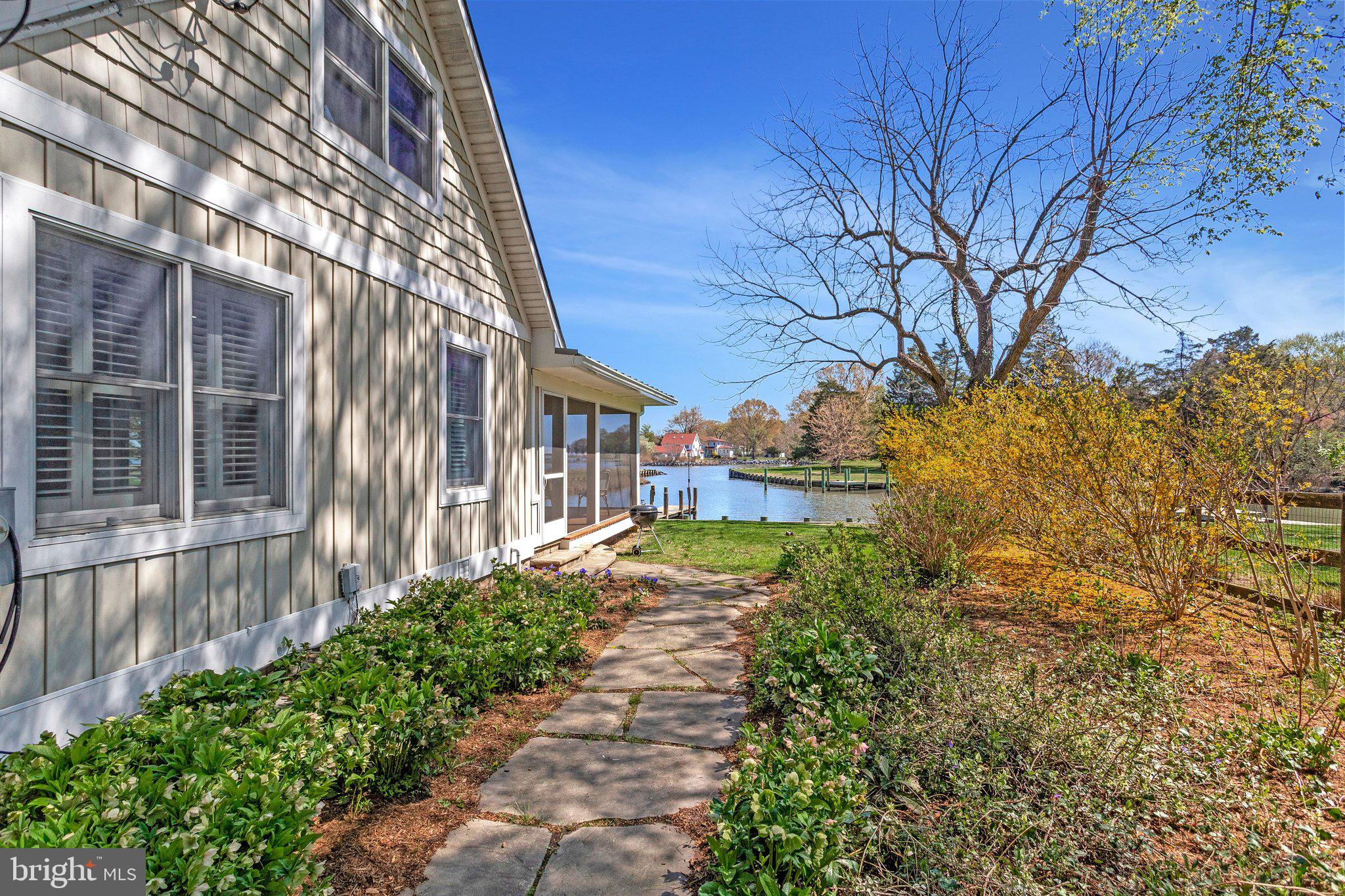 1268 Hayes Road Shady Side, MD 20764 - Photo 65 of 72 Side View