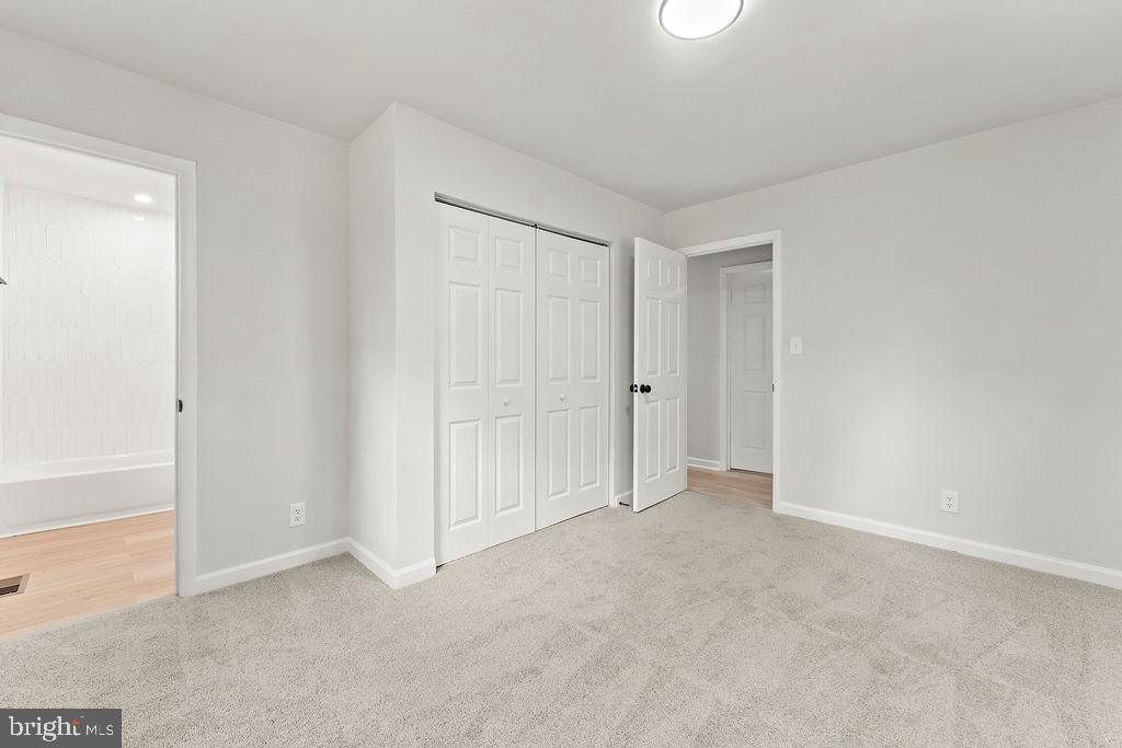 28494 Eddings Road Rhoadesville, VA 22542 - Photo 22 of 32 a view of an empty room