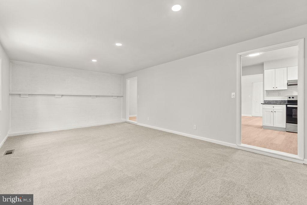 28494 Eddings Road Rhoadesville, VA 22542 - Photo 9 of 32 a view of empty room