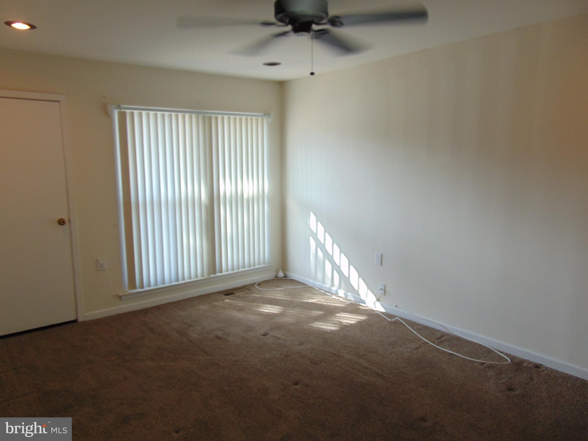 1605 Timber Creek Road Lindenwold, NJ 08021 - Photo 11 of 25