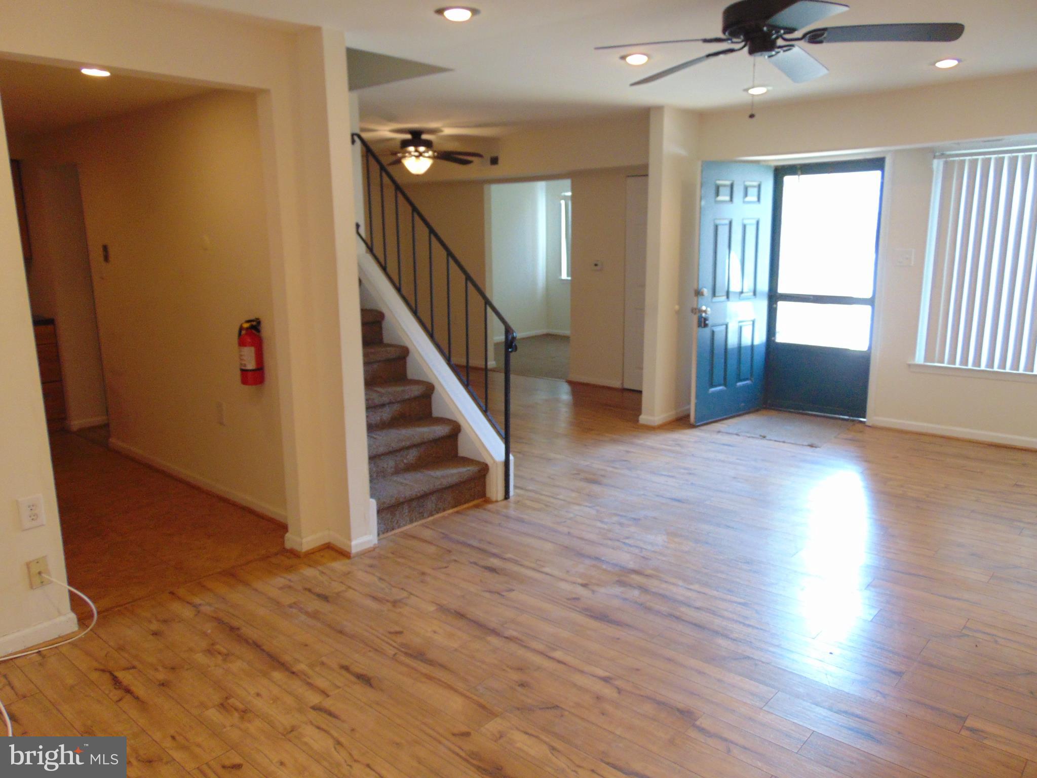 1605 Timber Creek Road Lindenwold, NJ 08021 - Photo 4 of 25