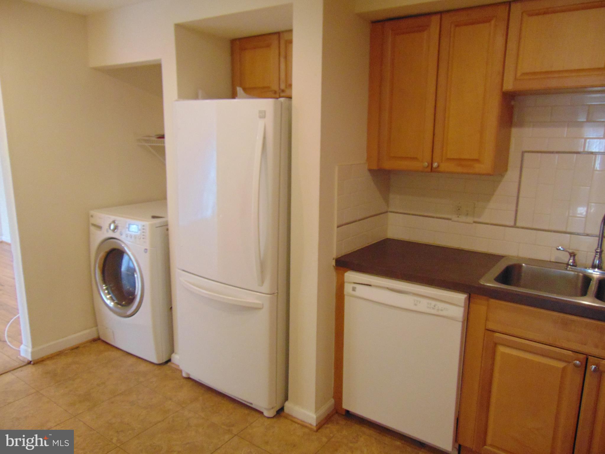 1605 Timber Creek Road Lindenwold, NJ 08021 - Photo 7 of 25