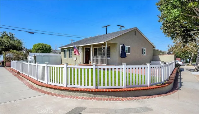 $1,499,000 | 19219 Beckworth Avenue, Torrance, CA 90503