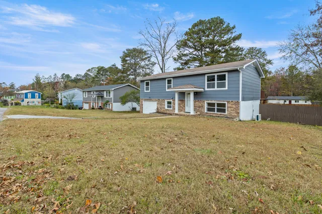 $300,000 | 4060 East Freedom Circle, Ooltewah, TN 37363