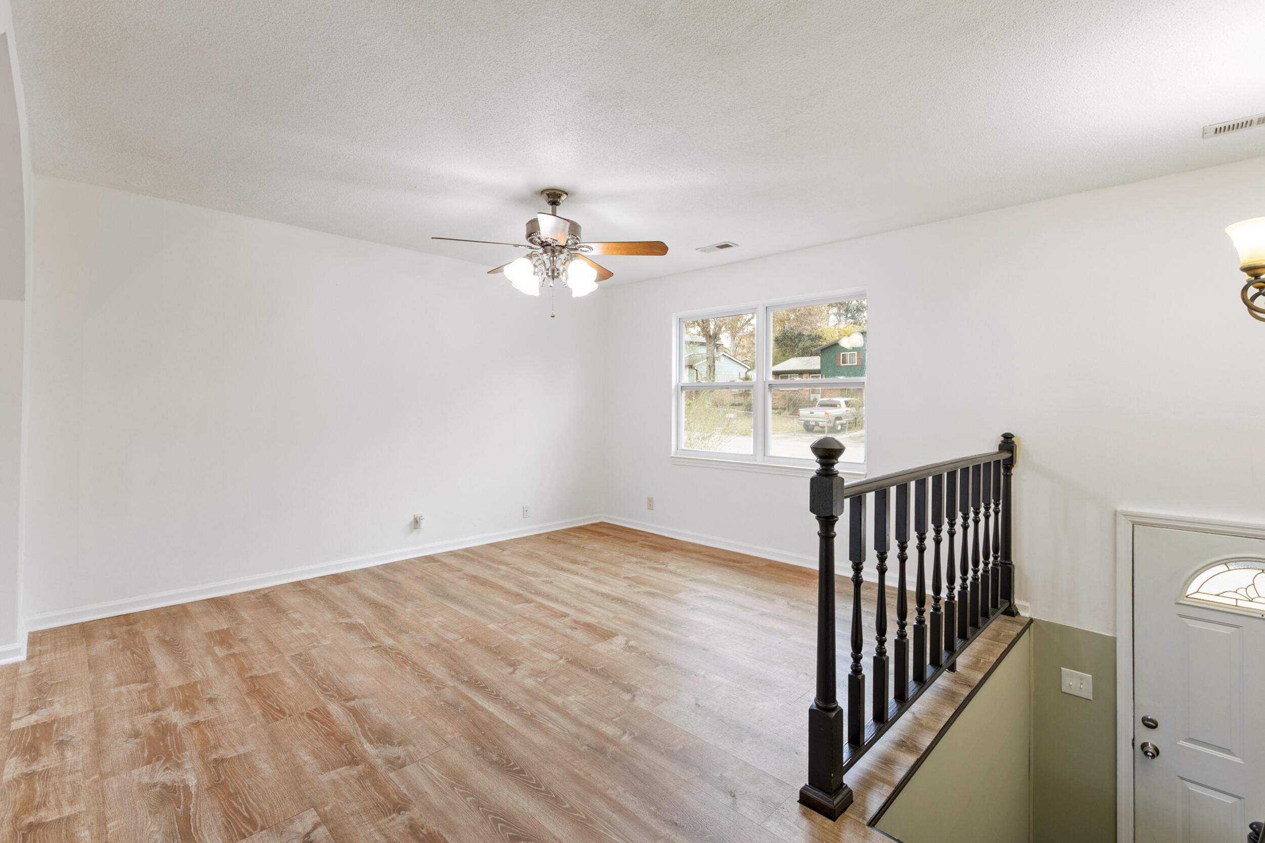 4060 East Freedom Circle Ooltewah, TN 37363 - Photo 7 of 23 4_372a6378