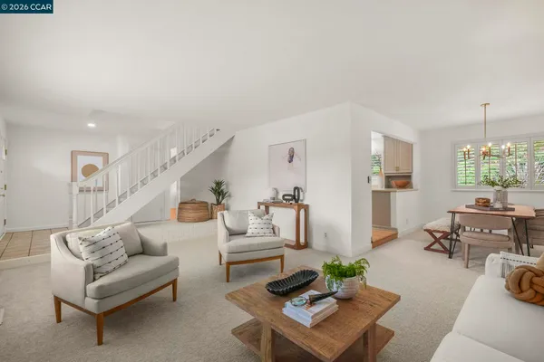 $1,075,000 | 425 Roanoke Drive, Martinez, CA 94553