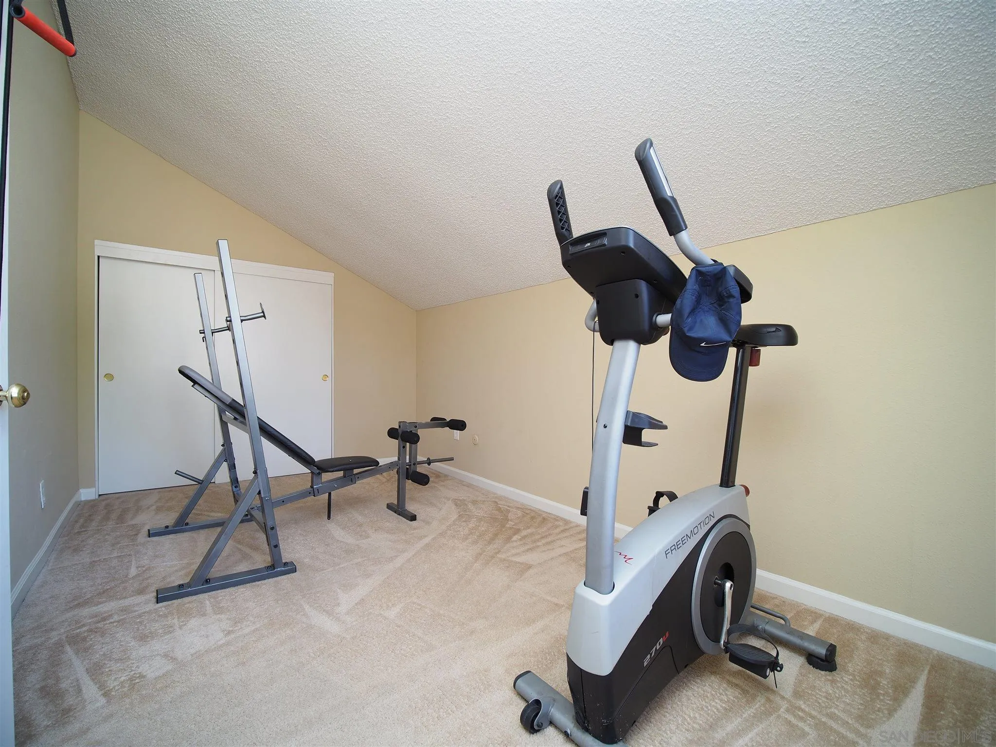 2701 Ledgetop Place Spring Valley, CA 91977 - Photo 25 of 47 Gallery Image 25