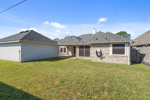 $365,000 | 9122 Sunny Ridge Drive, Houston, TX 77095
