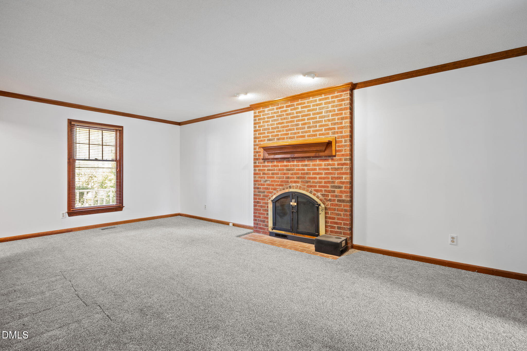 6505 Wooden Shoe Lane Raleigh, NC 27613 - Photo 7 of 33 24-web-or-mls-IMG_2500