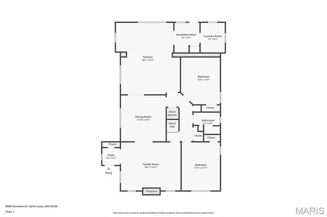 $1,175,000 | 8000 Venetian Drive, St. Louis, MO 63105