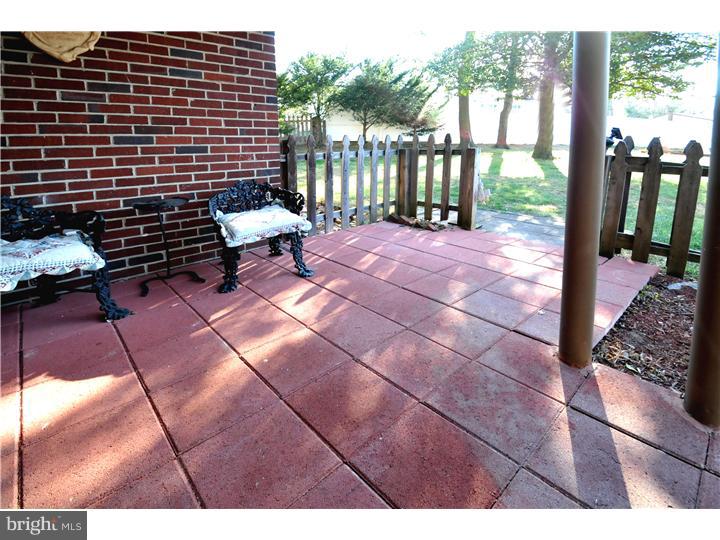 376 Welsh Road Huntingdon Valley, PA 19006 - Photo 20 of 24