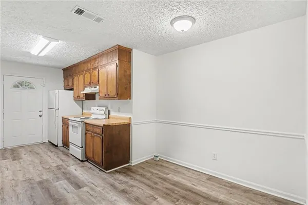 $1,200 | 165 Plum Orchard Road, Unit B, Covington, GA 30016