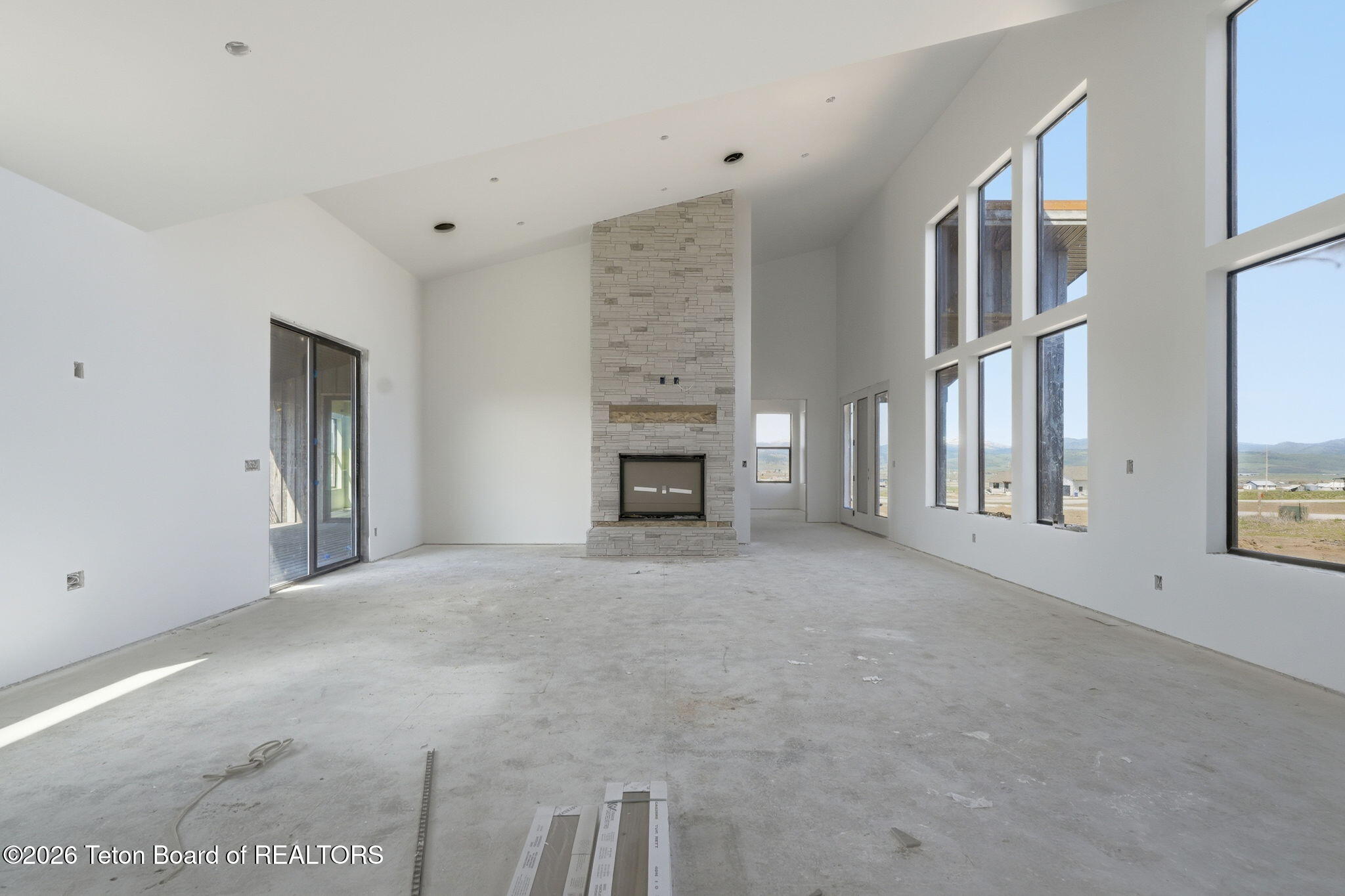 204 Dick Casull Loop Freedom, WY 83120 - Photo 9 of 56 Living Room unaltered