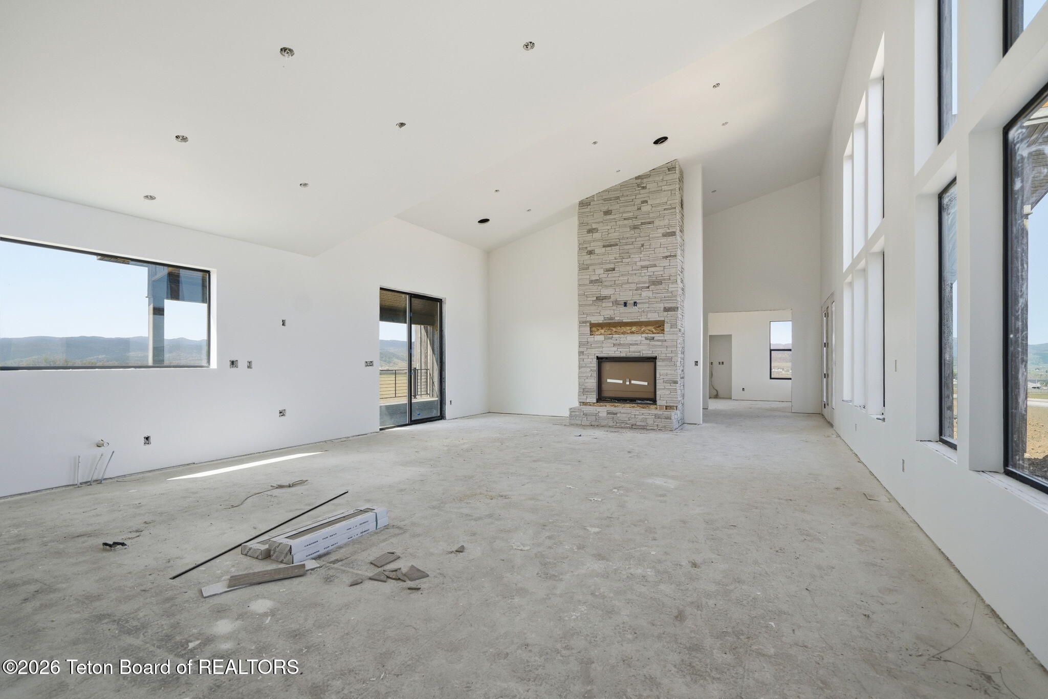 204 Dick Casull Loop Freedom, WY 83120 - Photo 10 of 56 Living Room/Kitchen