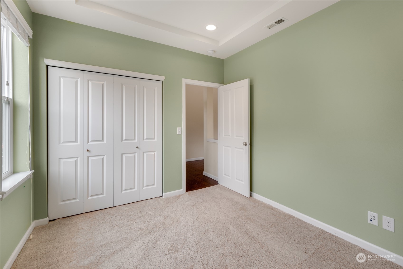 16316 Southeast 138th Place Renton, WA 98059 - Photo 11 of 28 Gallery Image 11