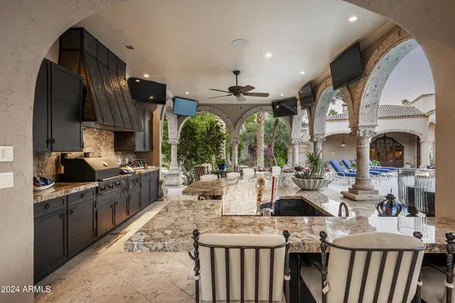 $21,950,000 | 6161 North 59th Place, Paradise Valley, AZ 85253