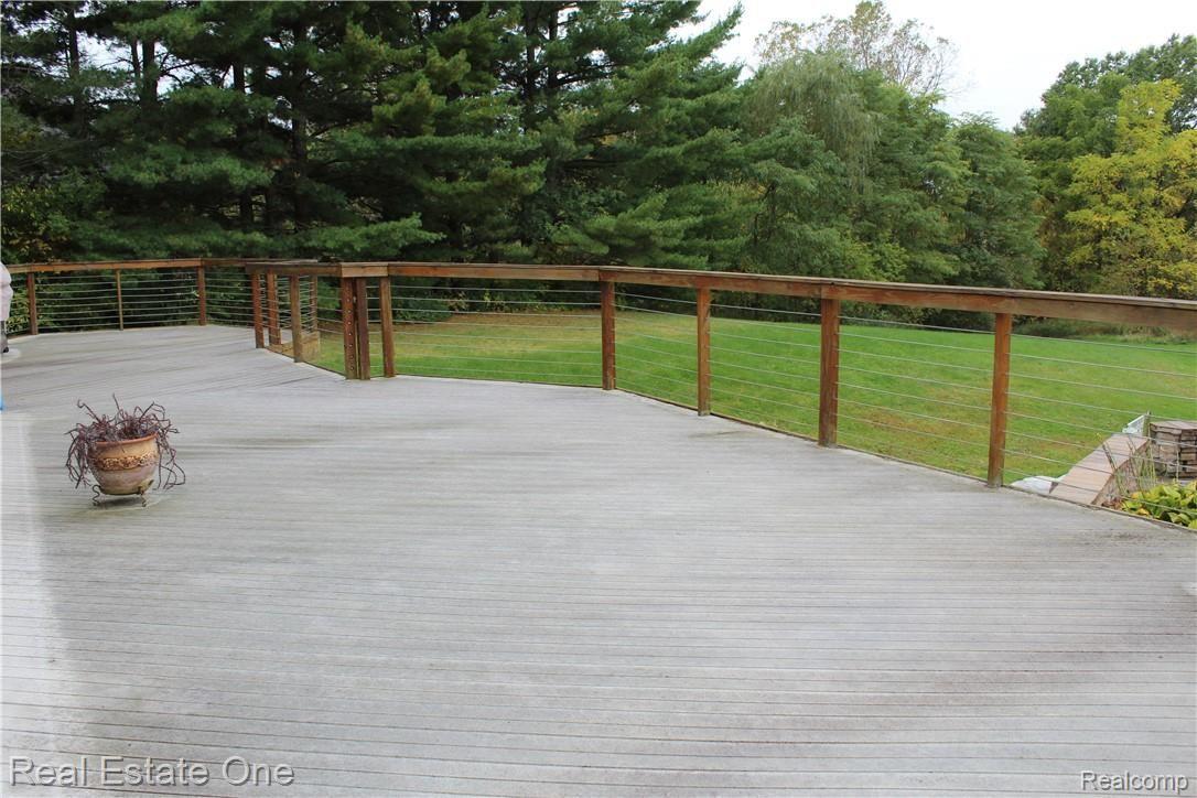 2389 Byron Road Howell, MI 48855 - Photo 61 of 70 IMG_0524.JPG