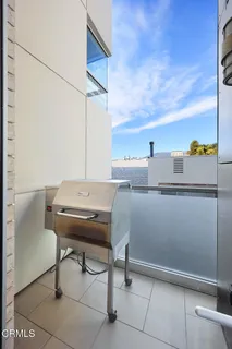 $1,369,777 | 257 South Hudson Avenue, Unit 301, Pasadena, CA 91101