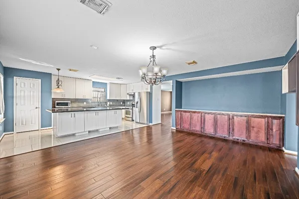 $2,500 | 16326 Virginia Grace Drive, Sugar Land, TX 77498